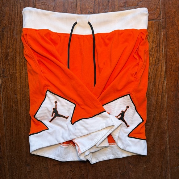 Nike Air Jordan Jumpman Orange Diamond Women’s M Basketball - Picture 5 of 11